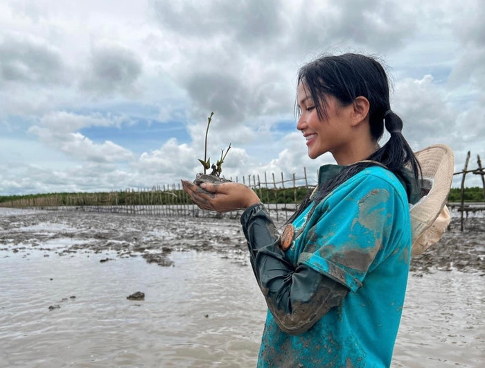 H'hen Niê để lại ấn tượng trong lòng khán giả với hình ảnh cô Hoa hậu giản dị, chân chất.