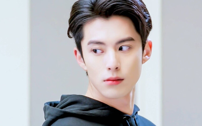 Lụi tim với quan điểm tình yêu năm 19 tuổi của Vương Hạc Đệ, tâm lý thế này Ngu Thư Hân liệu có tiếc? Ảnh 1