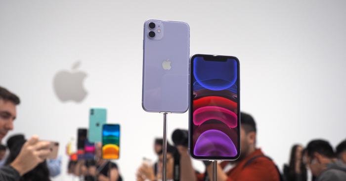 iPhone 11 sale kịch sàn cho các chị em nhân ngày 20/10 Ảnh 1