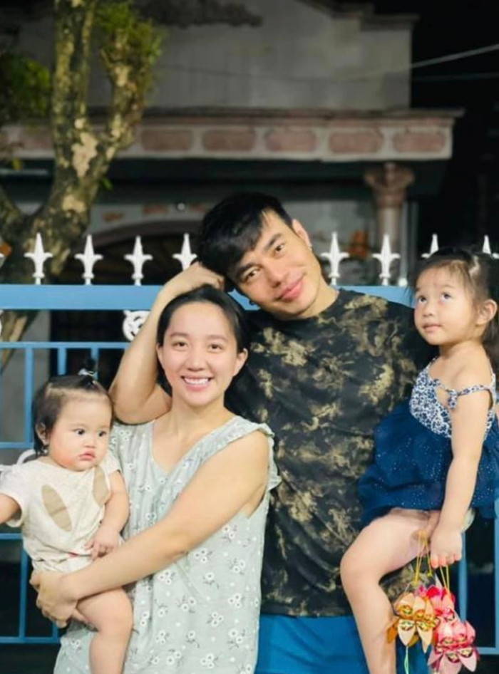 Lê Dương Bảo Lâm kết hôn với bà xã Quỳnh Quỳnh năm 2017. 