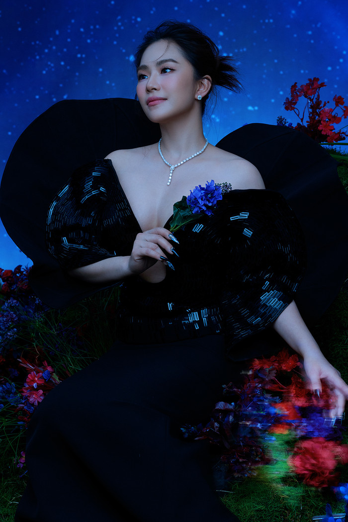 Lương Bích Hữu khoe nhan sắc ngày một thăng hạng.