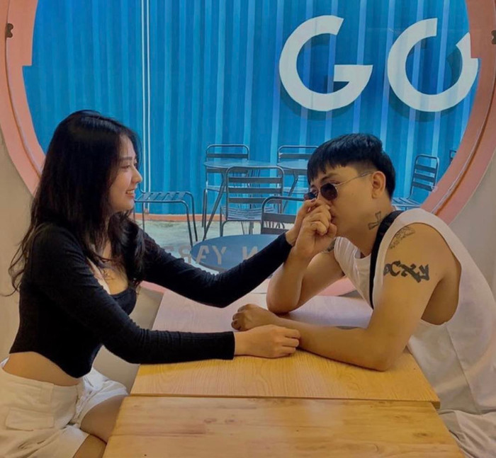 Sau cuộc hôn nhân không trọn vẹn nam ca sĩ đã tìm được hạnh phúc mới.