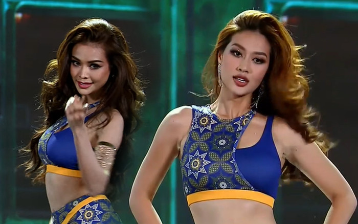 Giữ đúng lời hứa, Thiên Ân đã tung chiêu Miss hất tóc: Thần thái đủ sức tiễn Thái Lan về cánh gà Ảnh 2