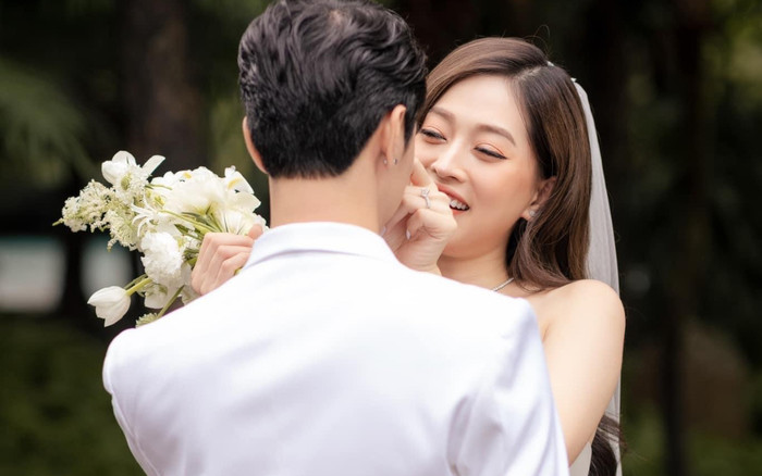 Bóc phong bì cưới, Bình An vô tình gặp sự cố khiến dân tình cũng phải xót thay Ảnh 2