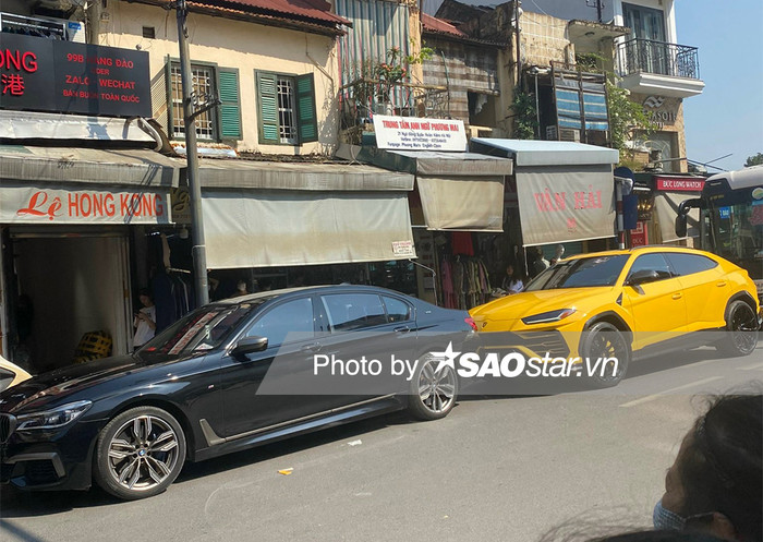 Dàn siêu xe đổ bộ nhà nàng Hậu Đỗ Mỹ Linh.