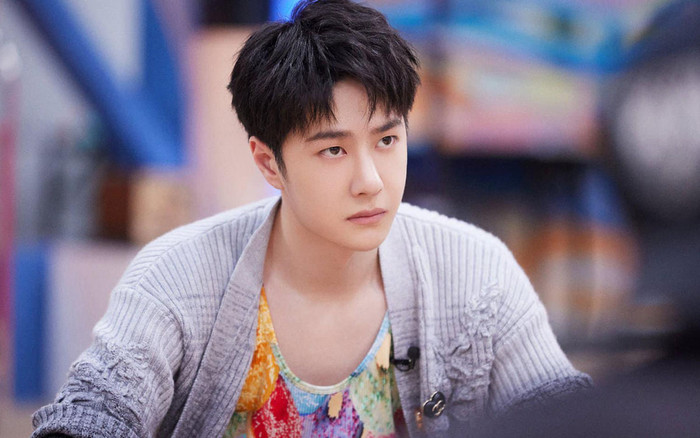 Vương Nhất Bác chứng minh đẳng cấp đỉnh lưu lượng khi leo top hotsearch, đã đủ vượt Tiêu Chiến? Ảnh 2