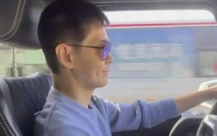 Sau ba tháng gặp tai nạn giao thông, Lâm Chí Dĩnh đã có thể tự lái xe ô tô Ảnh 2