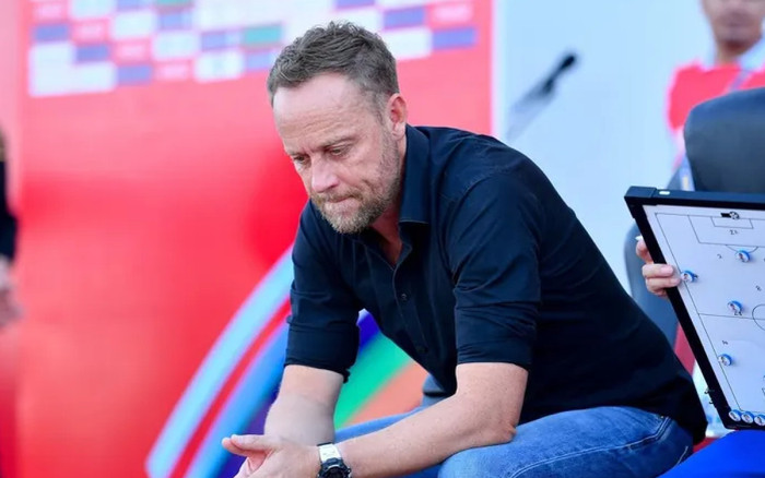 HLV Polking được dự đoán chia tay Thái Lan, có thể thay ông Park dẫn dắt tuyển Việt Nam Ảnh 2