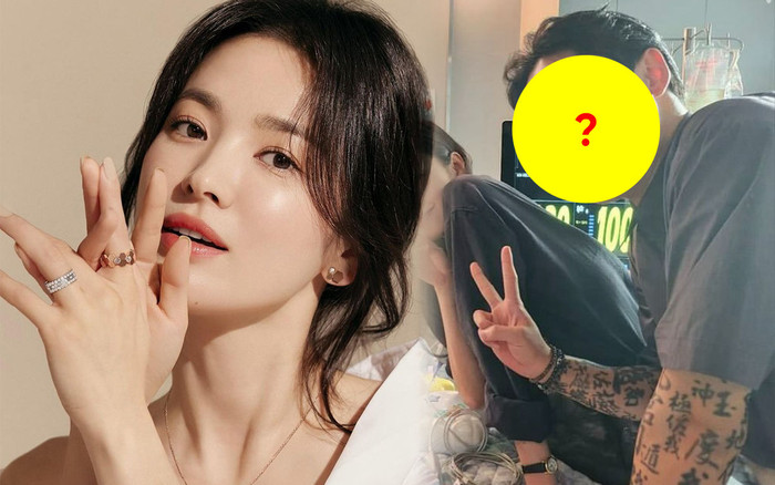 Tình mới kém tuổi gây choáng với tạo hình xăm trổ, Song Hye Kyo được khen vì chọn bạn diễn quá đúng Ảnh 2