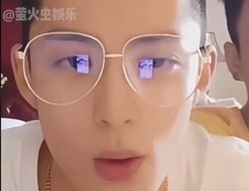 Vương Hạc Đệ 'có duyên' tới cỡ nào, nhìn loạt khoảnh khắc dưới đây là đủ hiểu Ảnh 2