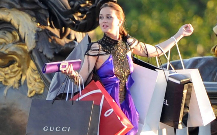 Bỏ qua cơ hội nhảy vọt doanh thu, các thương hiệu xa xỉ vẫn ngần ngại bán hàng trực tuyến Ảnh 2