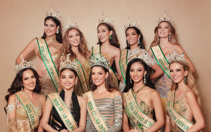 Top 10 Miss Grand 2022: Vương miện của Tân Hoa hậu bị lu mờ giữa cả 'rừng' Tiara của 9 Á hậu Ảnh 2