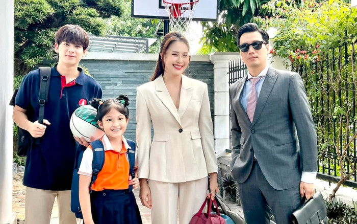 Hậu trường 'giấu kỹ' của Hành Trình Công Lý: Thu Quỳnh, Hồng Diễm xả vai quẩy bar tới bến Ảnh 2