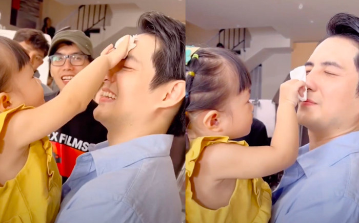 Tan chảy khoảnh khắc bé Winnie 'nặn mụn' cho Ông Cao Thắng Ảnh 2
