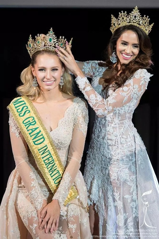 Kế hậu Miss Grand 2015 bức xúc về kết quả loại Thiên Ân: 'Không hiểu điều gì đang xảy ra' Ảnh 6