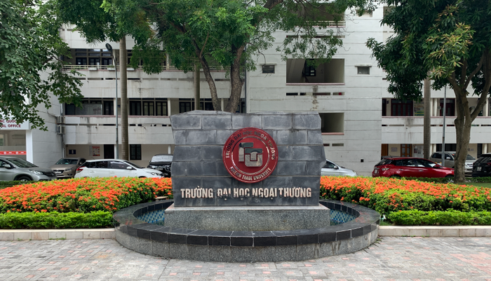 ĐH Ngoại Thương - ngôi trường được mệnh danh là 'lò đào tạo Hoa hậu'