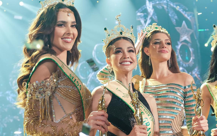 Lộ đoạn clip Engfa được thiên vị thấy rõ sau chung kết: Luôn được đứng giữa dù không đăng quang Ảnh 2