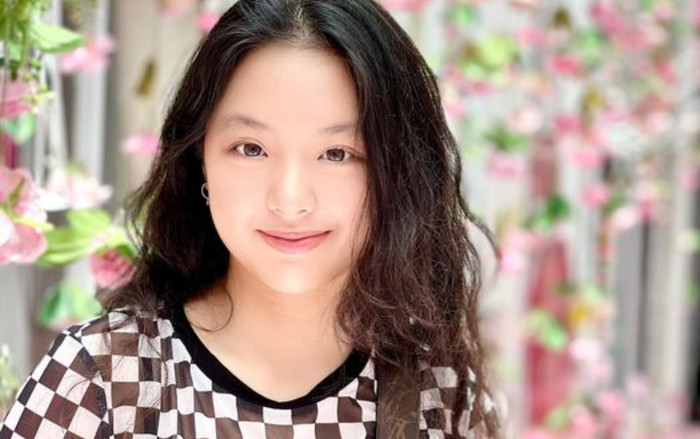 Nhan sắc ngọt ngào của ái nữ Suti nhà cựu người mẫu Thúy Hạnh ở tuổi 14 Ảnh 2