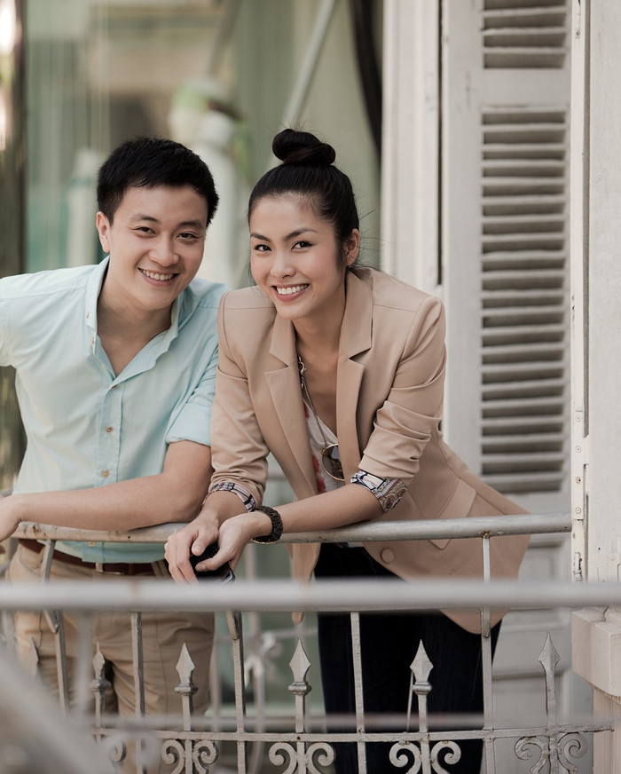 Hà Tăng ghi điểm bởi lối ăn mặc giản dị cùng phong cách trang điểm nhẹ nhàng