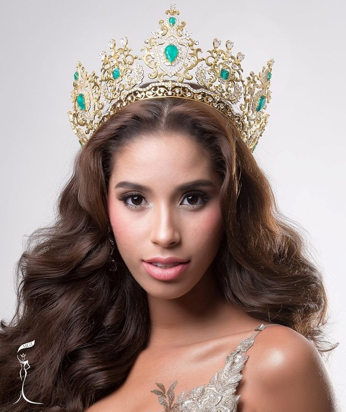 Anea García bị truất ngôi Miss Grand International 2015 vì quá đòi hỏi. 