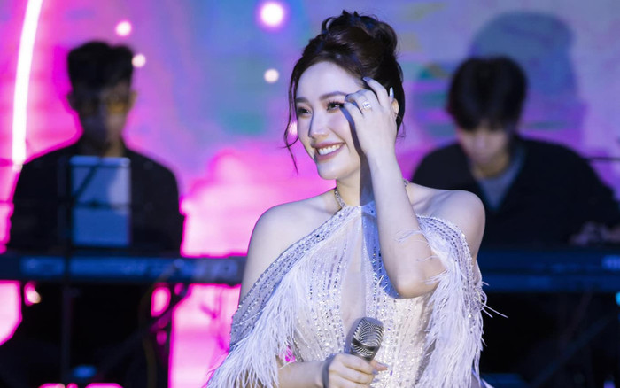 Hậu ồn ào 'cướp hit' Hồ Ngọc Hà, Bảo Thy tiết lộ lý do sẽ không xuất hiện biểu diễn tại quán bar, club? Ảnh 2