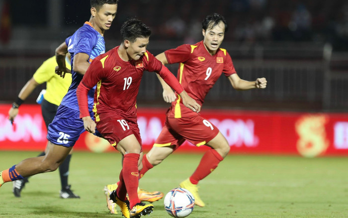 Quang Hải báo tin buồn cho ông Park: Không đá AFF Cup 2022! Ảnh 2