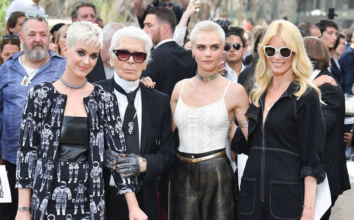 Nhà mốt Chanel - 'Người đẹp ngủ trong rừng' hồi sinh từ đống tro tàn Ảnh 2