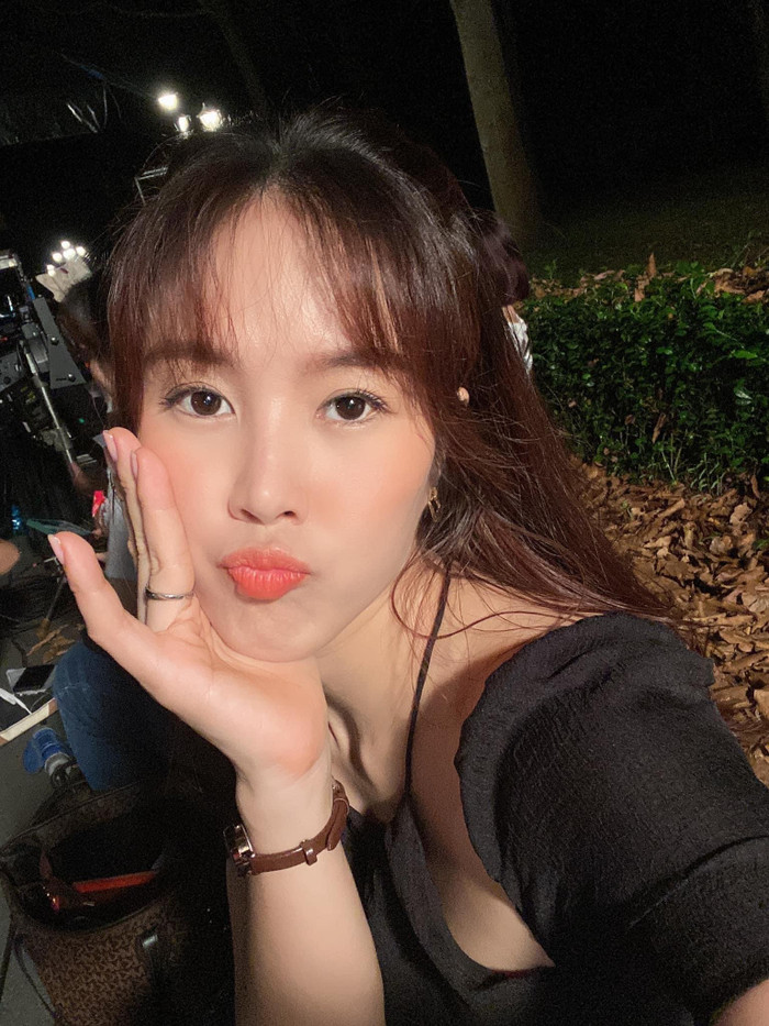 Nói về dự định sinh con thứ 3 hiện tại Lê Phương đã có đủ nếp, đủ tẻ nên cô vẫn chưa có ý định sinh thêm nhóc tỳ nữa.