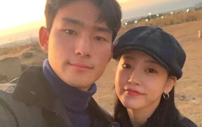 Mới tuyên bố đám cưới, nữ ca sĩ nổi tiếng phải hoãn hôn lễ vì lí do tế nhị liên quan chồng sắp cưới Ảnh 2