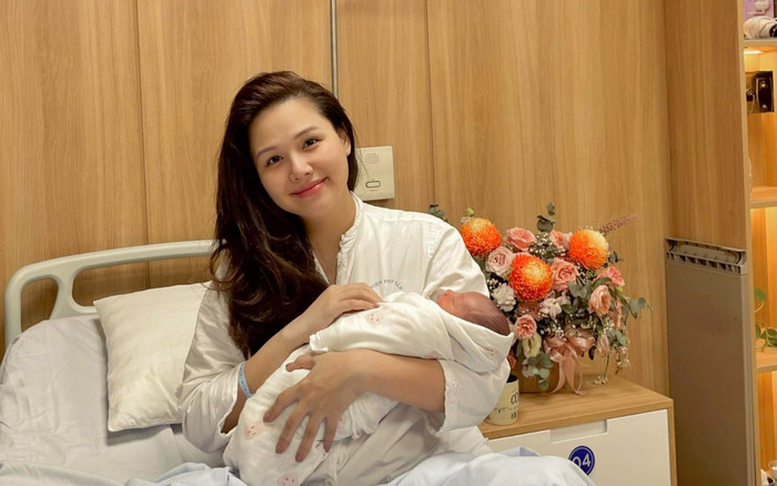 Phanh Lee hạ sinh quý tử cho chồng đại gia, còn tiết lộ một điều đặc biệt về em bé Ảnh 2