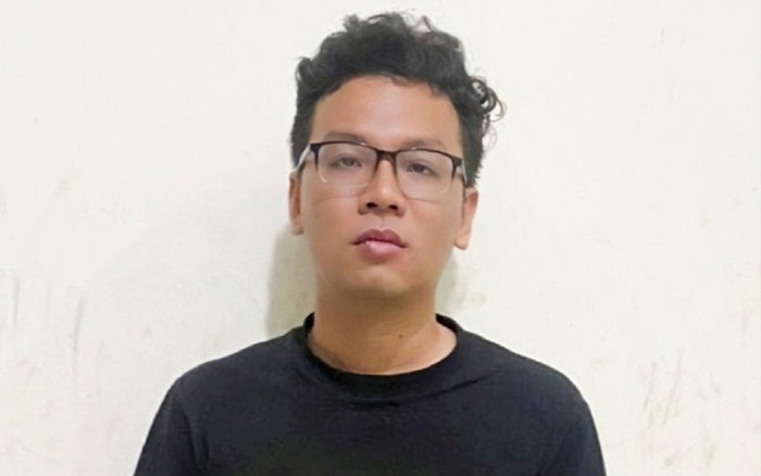 Tin lời 'tiên tri' bói bài Tarot, cô gái chuyển hơn 2,2 tỷ đồng để 'giải hạn' Ảnh 2