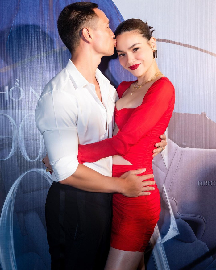 Kim Lý luôn bên cạnh Hà Hồ trong mọi sự kiện cô tham gia