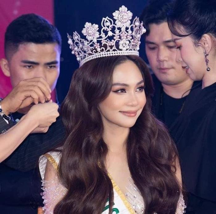 Việt Nam vừa công bố vương miện mới của Miss International, fan Thái đã 'nhảy dựng' Ảnh 3