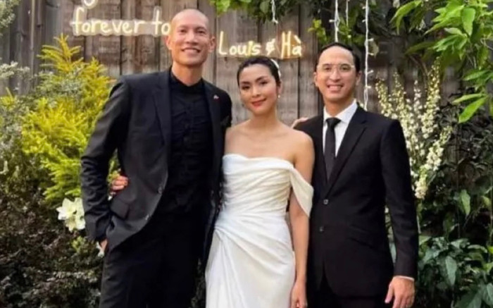 Hà Tăng tổ chức kỉ niệm 10 năm ngày cưới hoành tráng tại biệt thự triệu đô, fan chỉ biết ước Ảnh 2