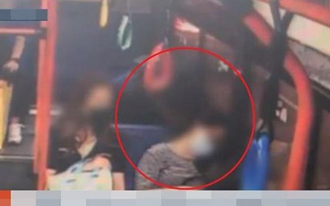 Ngủ quên trên xe buýt, cô gái nhận cái kết 'khác hẳn phim ngôn tình' Ảnh 2