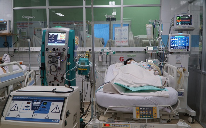 Không có BHYT, bệnh nhân sốt xuất huyết phải trả hàng trăm triệu đồng tiền viện phí Ảnh 2