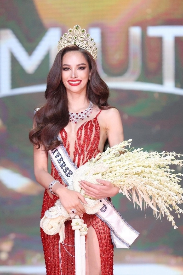 Tỷ phú chuyển giới hứa hẹn sẽ công bằng trong kỳ Miss Universe tiếp theo Ảnh 2