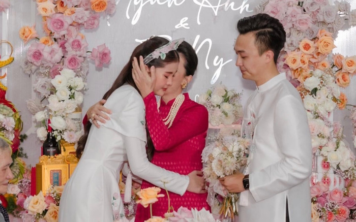 Lê Âu Ngân Anh nghẹn ngào gửi lời cảm ơn tới mẹ sau ngày về nhà chồng Ảnh 2