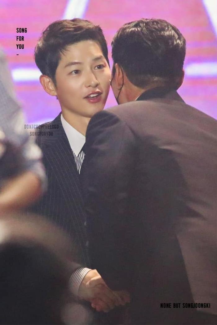 Không phải Song Joong Ki, đây mới là người đàn ông đã 'phản bội' Song Hye Kyo? Ảnh 3