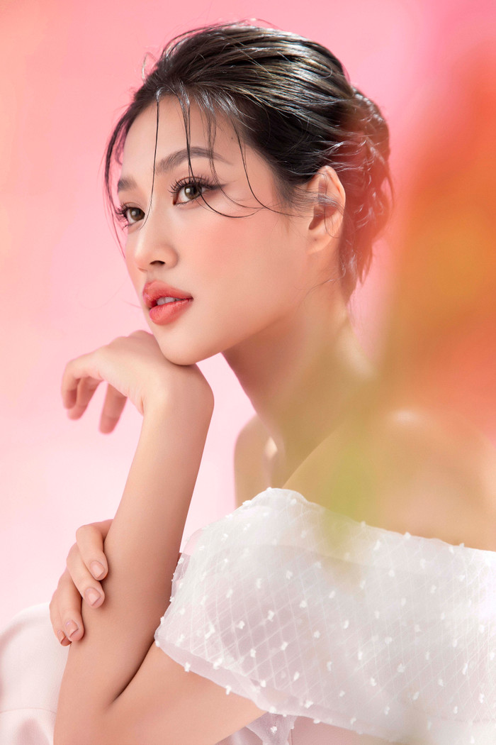 Đoàn Thiên Ân đã 'cất son đỏ', khoe nhan sắc thần tiên muội muội: Ông Nawat - ngài có tiếc không? Ảnh 8