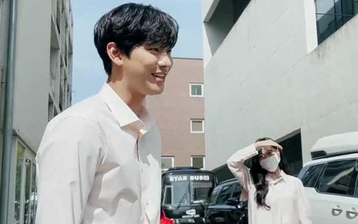 Không để fan đợi lâu, Ahn Hyo Seop - Kim Se Jeong chính thức công khai hẹn hò? Ảnh 2