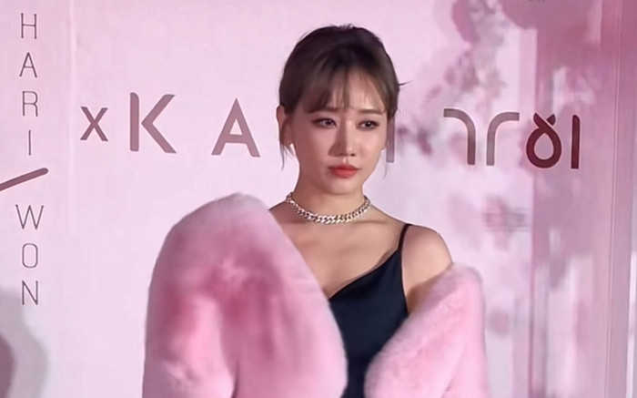 Trấn Thành tiếp tục vắng mặt trong ngày vui của Hari Won, chính chủ lên tiếng nói rõ sự thật Ảnh 2