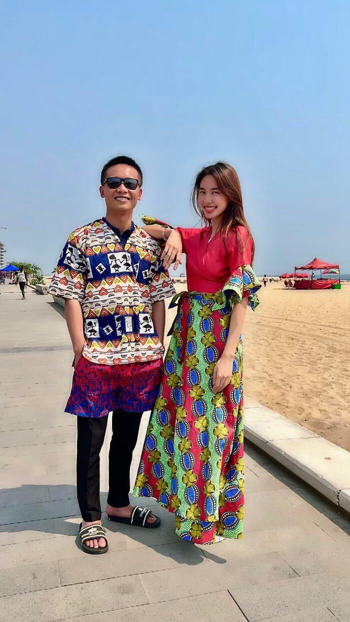 Thùy Tiên và Quang Linh Vlogs có chuyến làm việc cùng nhau đầu tiên tại Angola, kể từ đây, cặp đôi liên tục được fan 'đẩy thuyền'