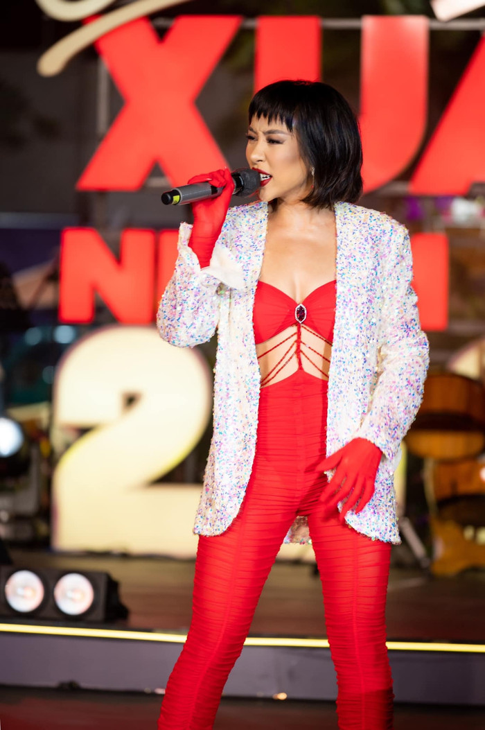 Nữ ca sĩ không cổ xúy việc phụ nữ lấy chồng Tây.