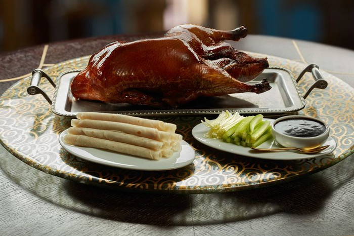 Đặc sản vịt quay Bắc Kinh tại nhà hàng Liang