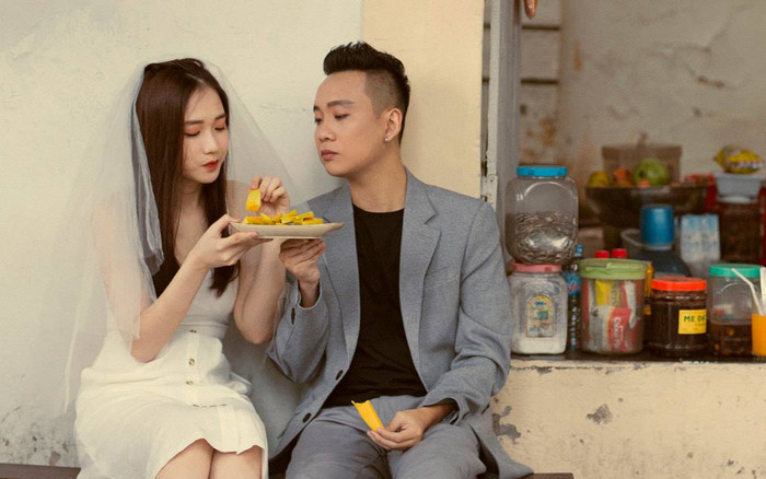 Chuyện tình đẹp như mơ của JustaTee: Vợ là fangirl thành luôn bạn đời Ảnh 2