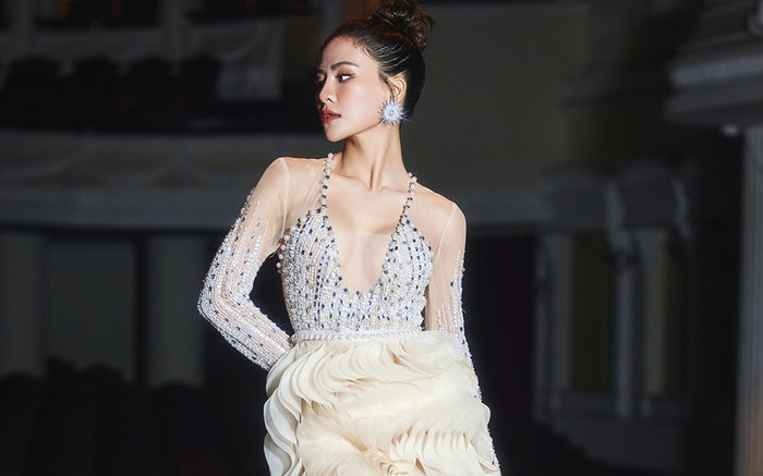 Hà Nhi đáp trả tin đồn sửa nát mặt vì nhan sắc thay đổi 'một trời một vực' Ảnh 2