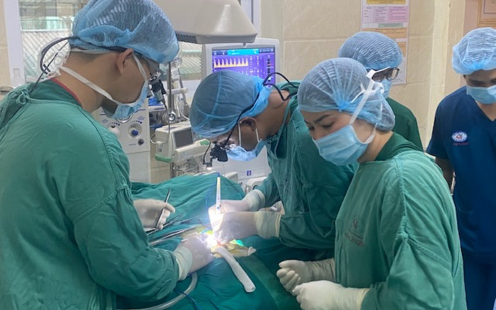 Bé sơ sinh ở Hà Nội nặng 870gram được sửa trái tim dị tật Ảnh 2