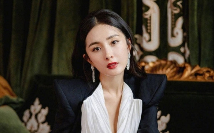 Dương Mịch bị tố 'bán thảm' để tạo nhiệt cho phim mới Ảnh 2