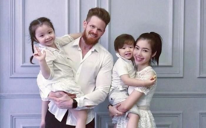Hotgirl bên cạnh chồng ngoại quốc.
